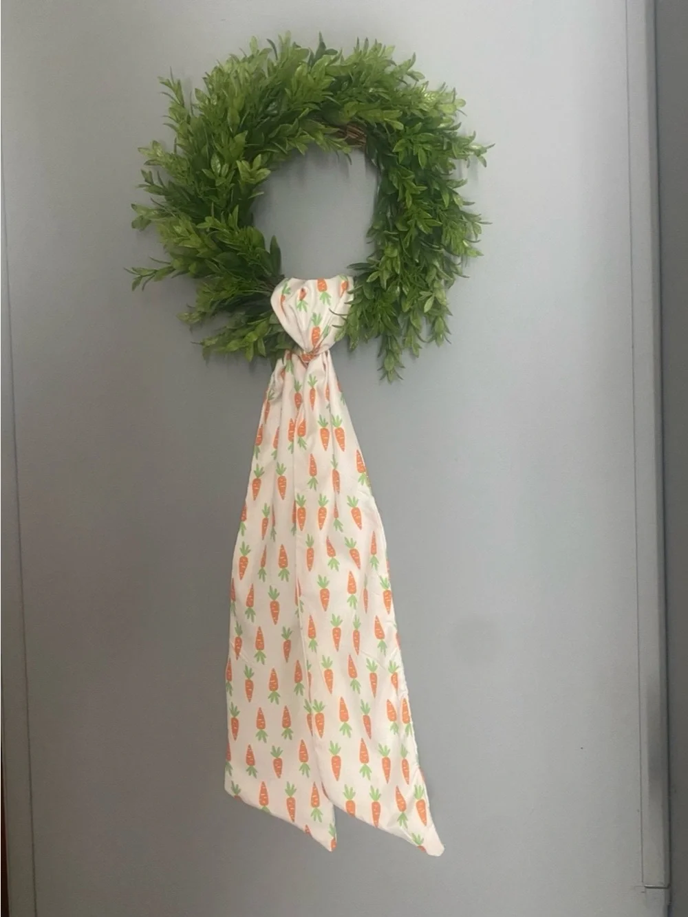 Spring Carrot Print Door Scarf - Cream and Orange